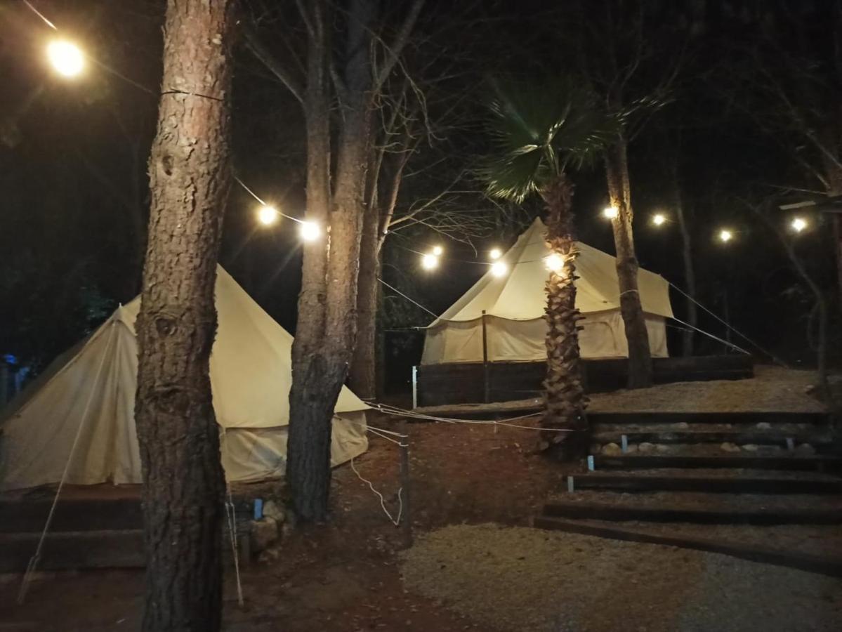 Bungalows Y Glamping Medina Sidonia Eksteriør billede